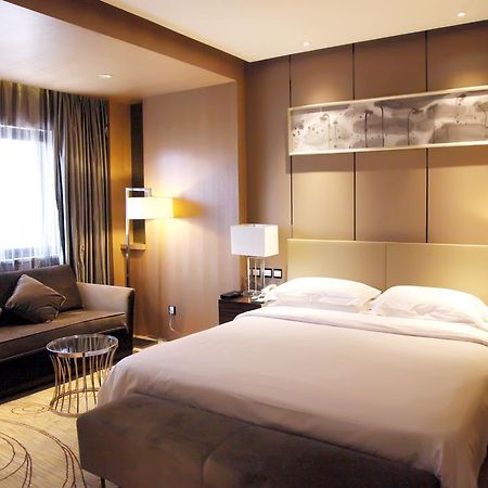 Hotel Ramada By Wyndham Xian Bell Tower Exteriér fotografie