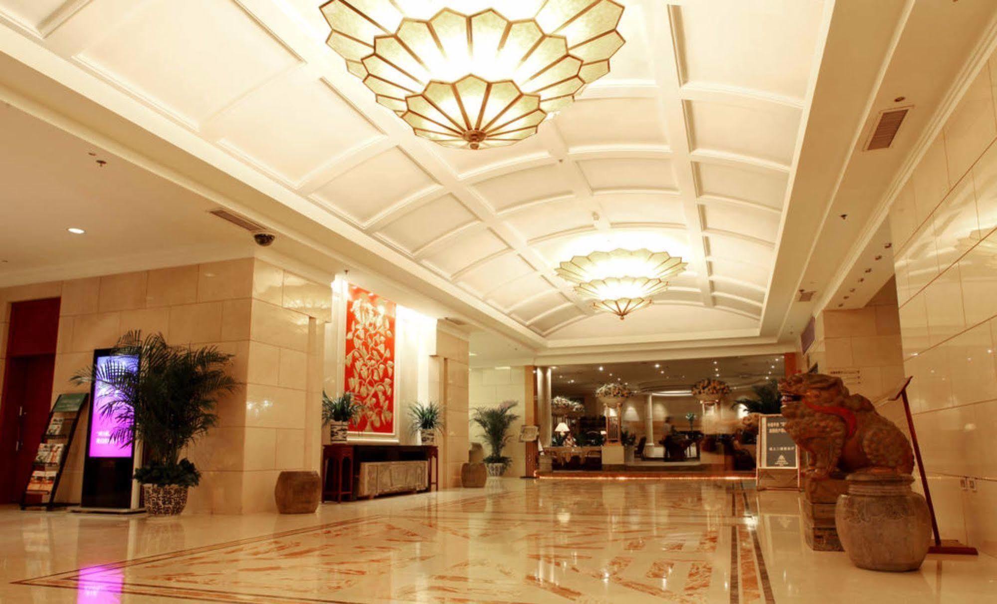 Hotel Ramada By Wyndham Xian Bell Tower Exteriér fotografie